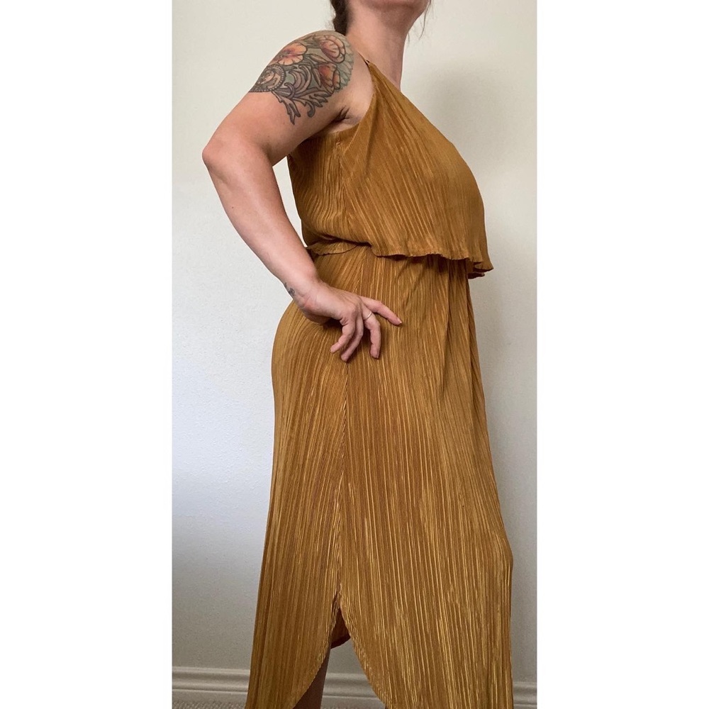 Burnt gold pleated dress